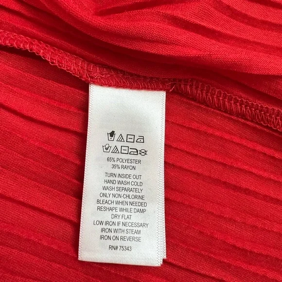 Vibrant red-orange pleated a-line skirt - Picture 9 of 10